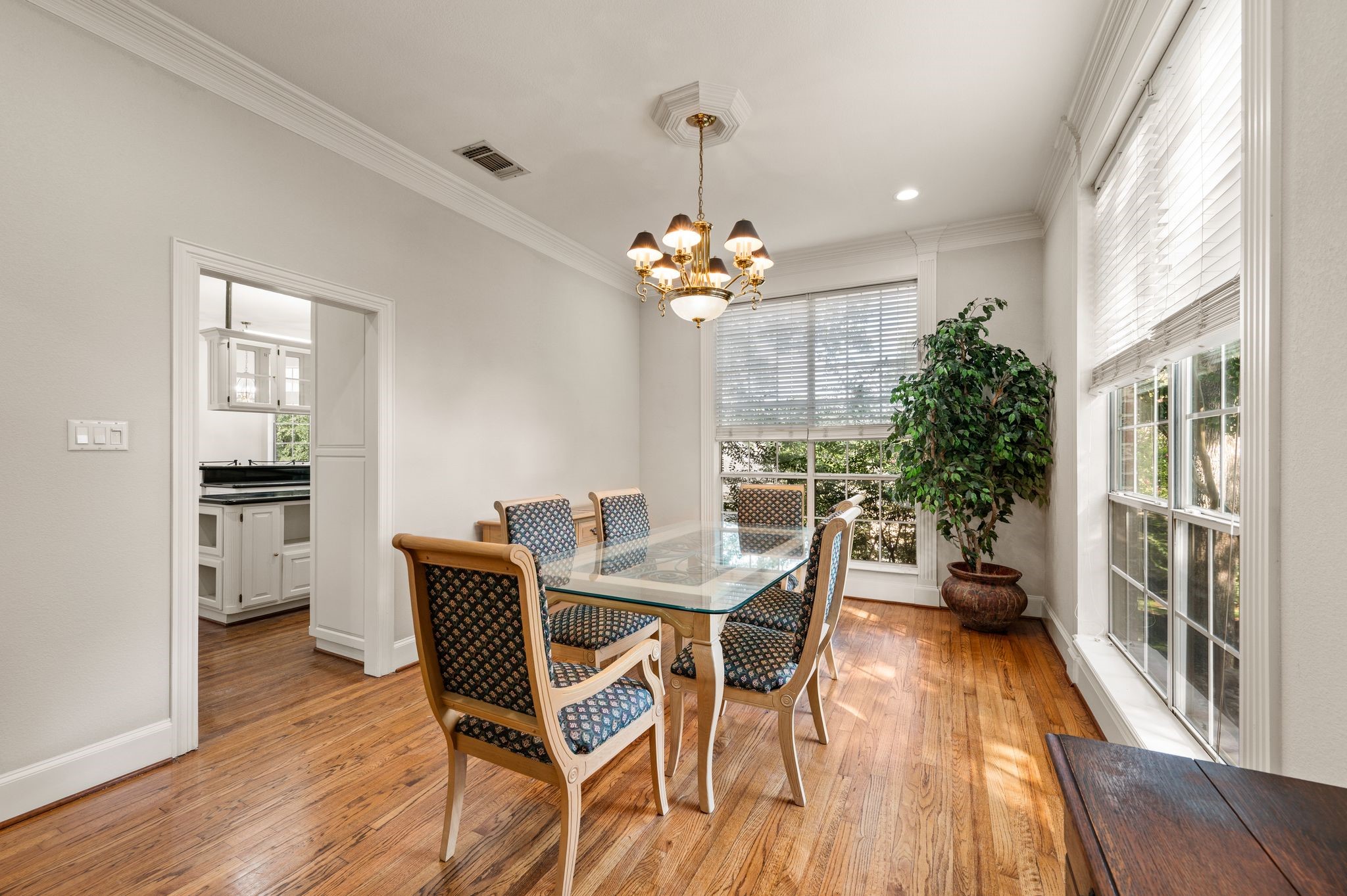 4105 Inwood Lane