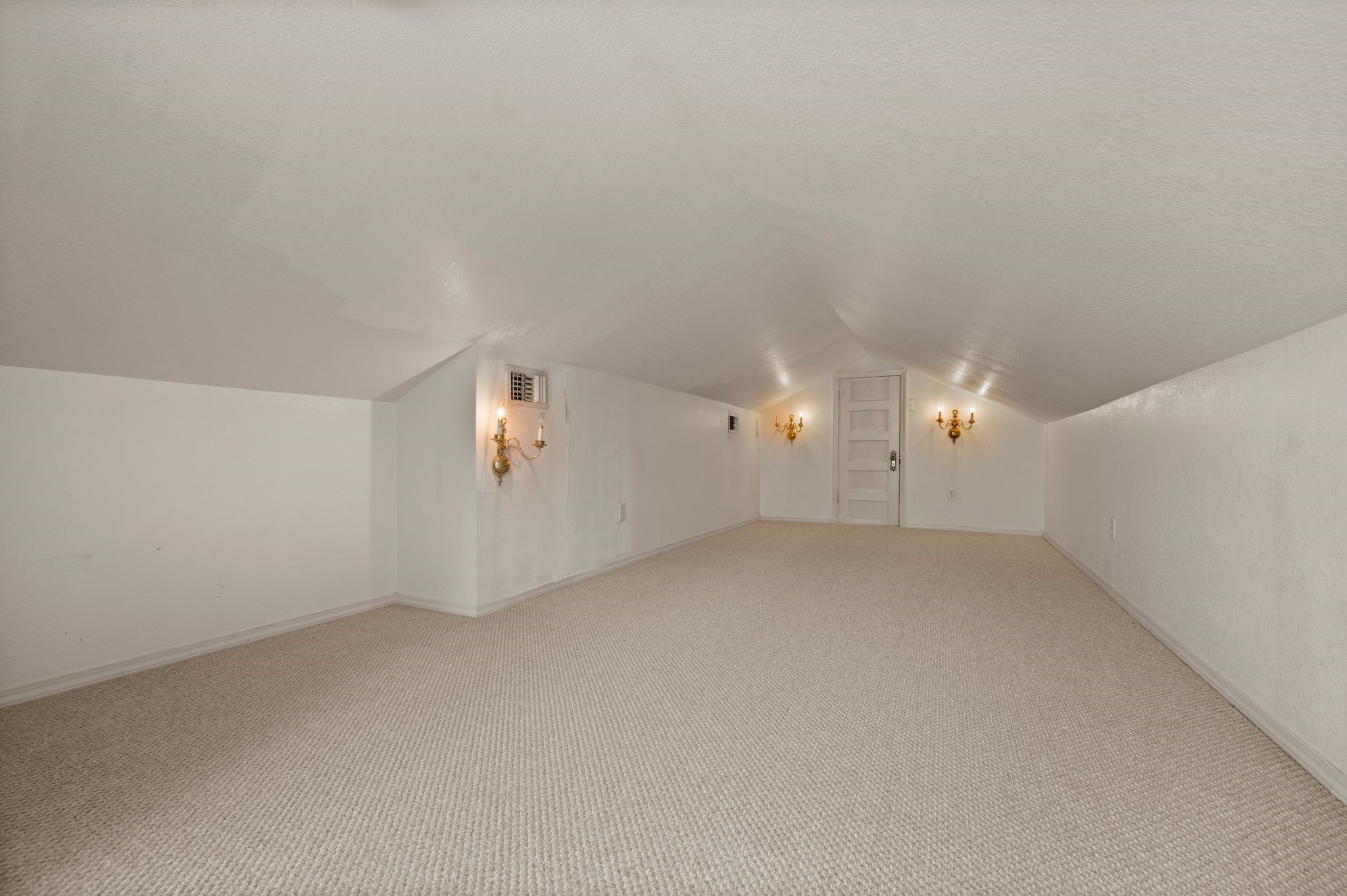 6212 Westcoat Drive