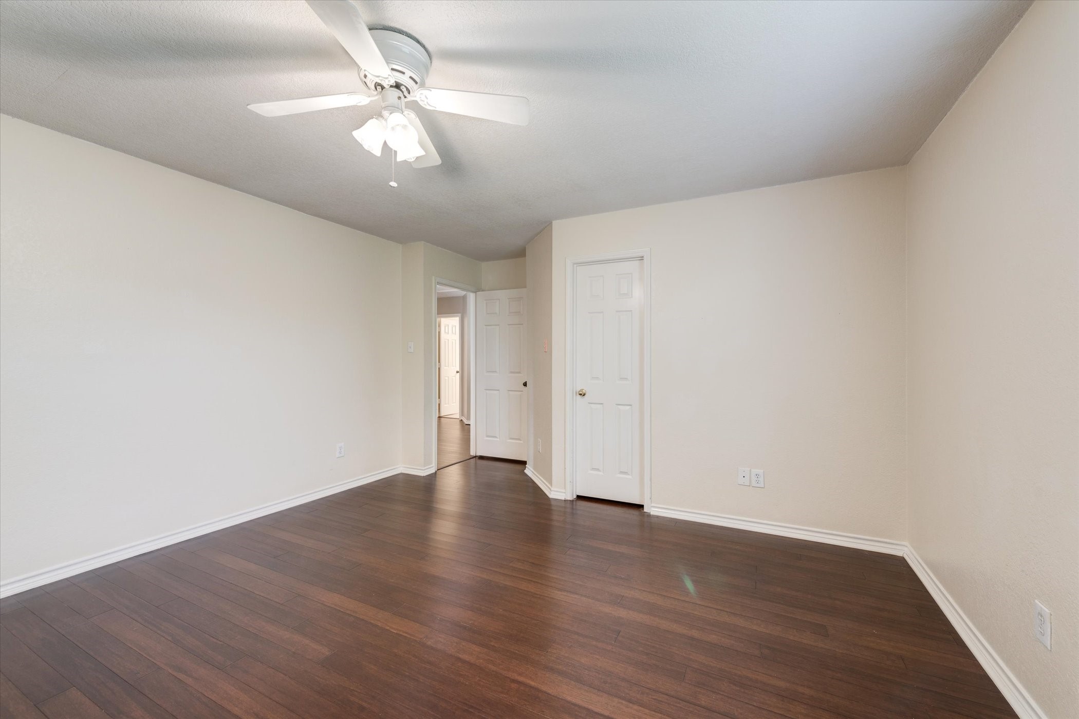3322 Bridlewood Drive