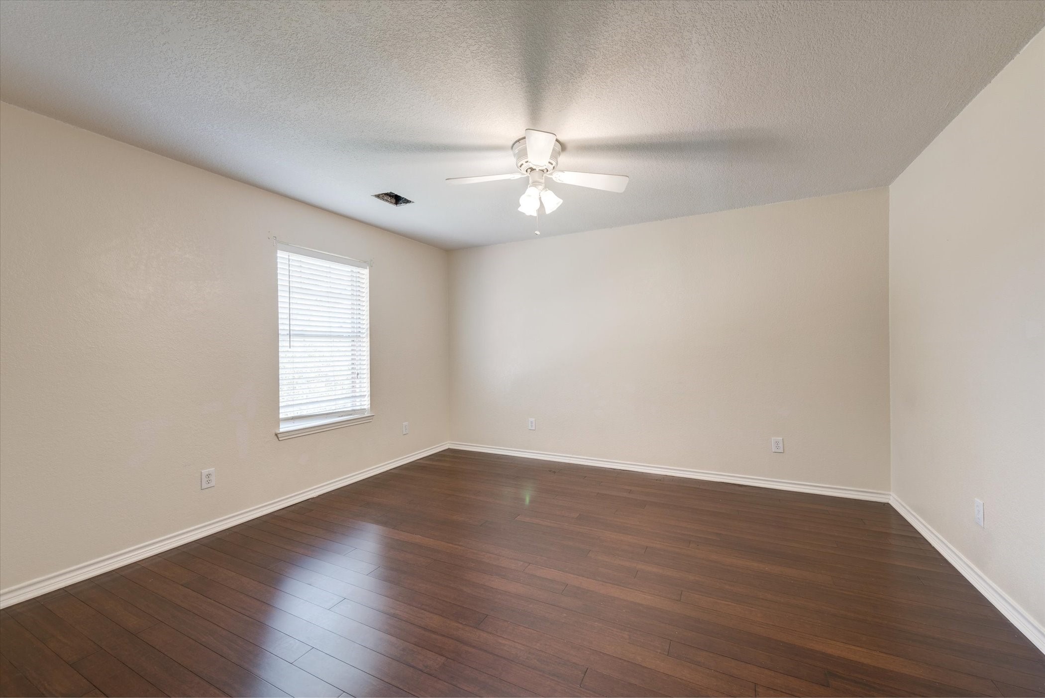 3322 Bridlewood Drive