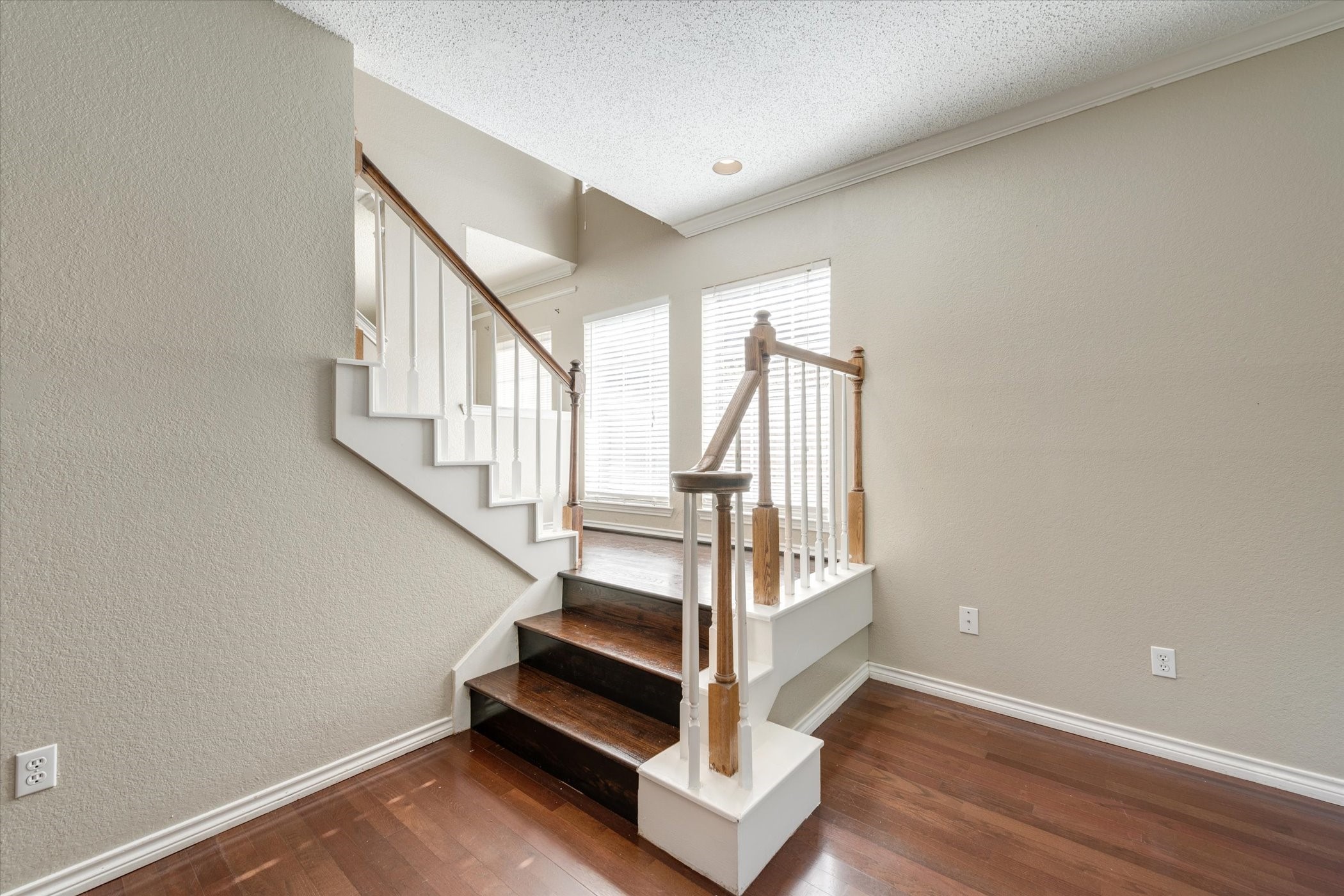 3322 Bridlewood Drive