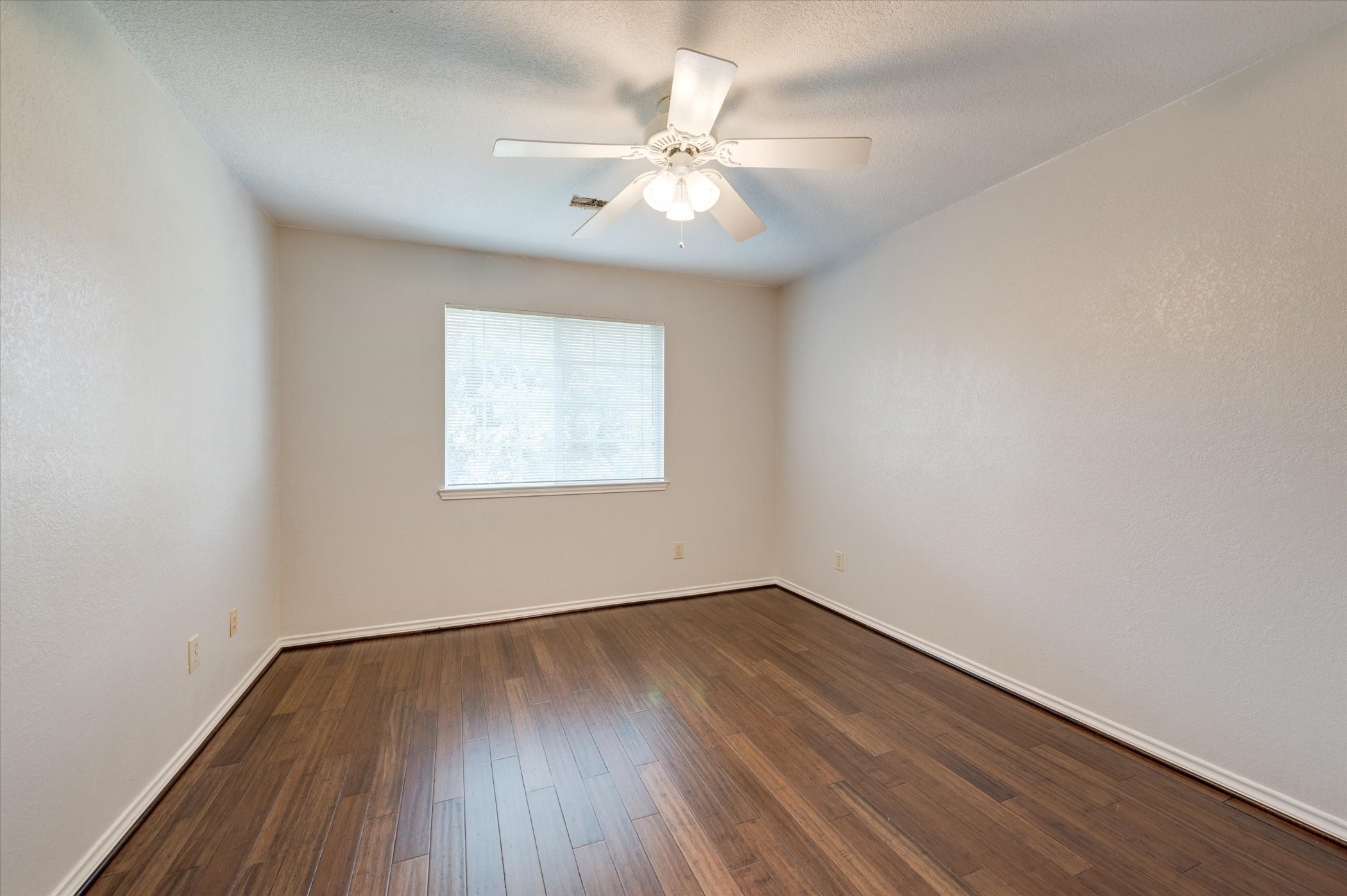 3322 Bridlewood Drive