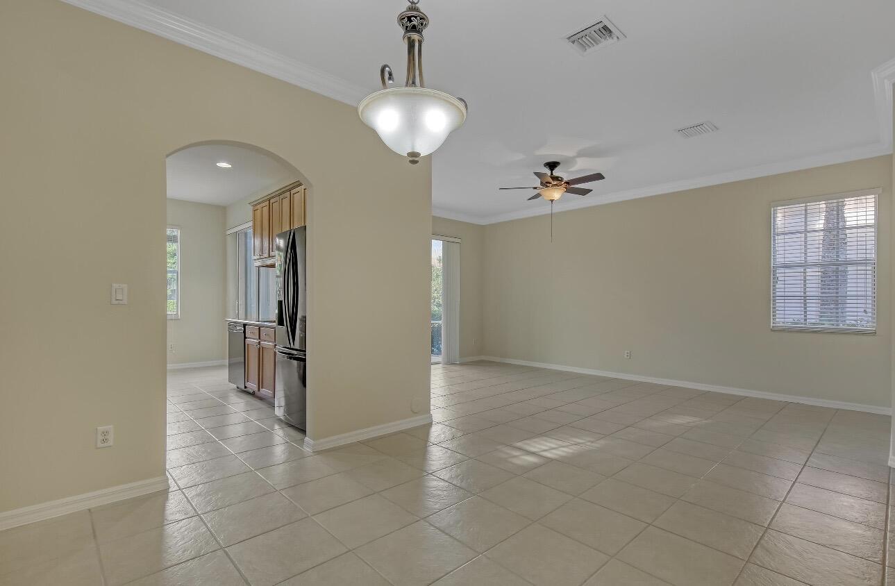 2175 Wingate Bend