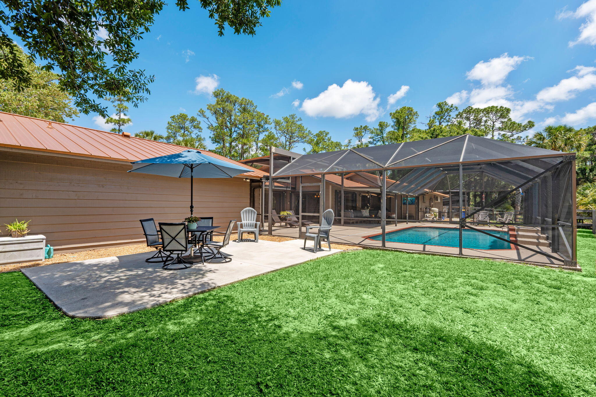 11001 SW Hawkview Circle