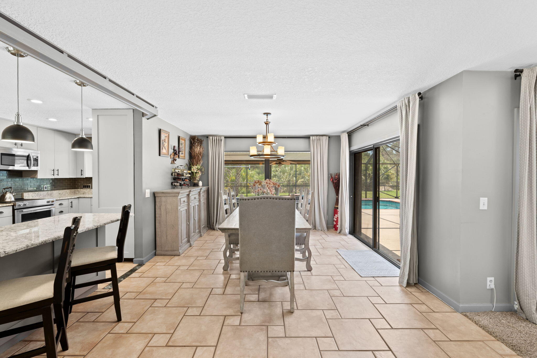 11001 SW Hawkview Circle