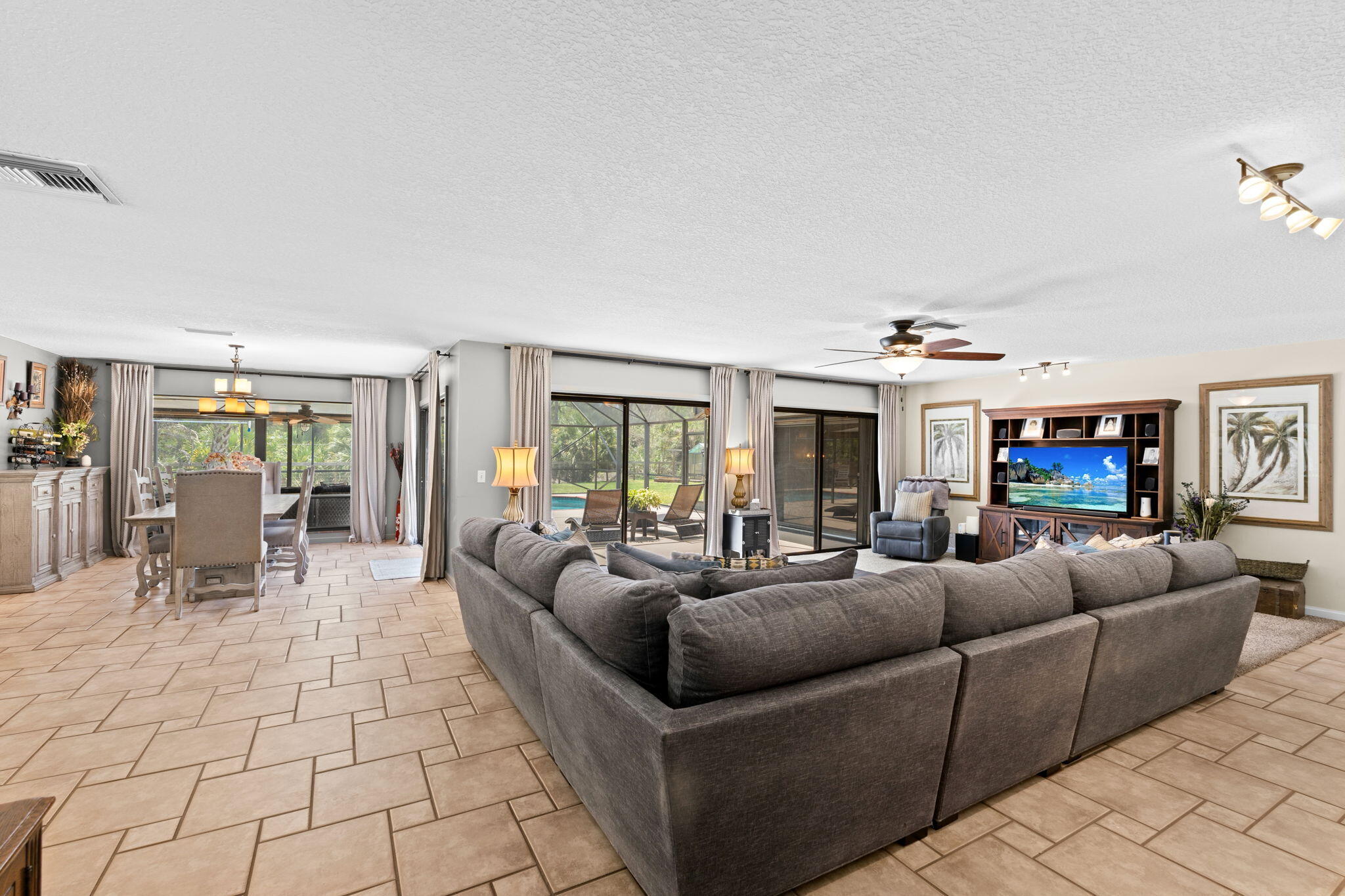 11001 SW Hawkview Circle