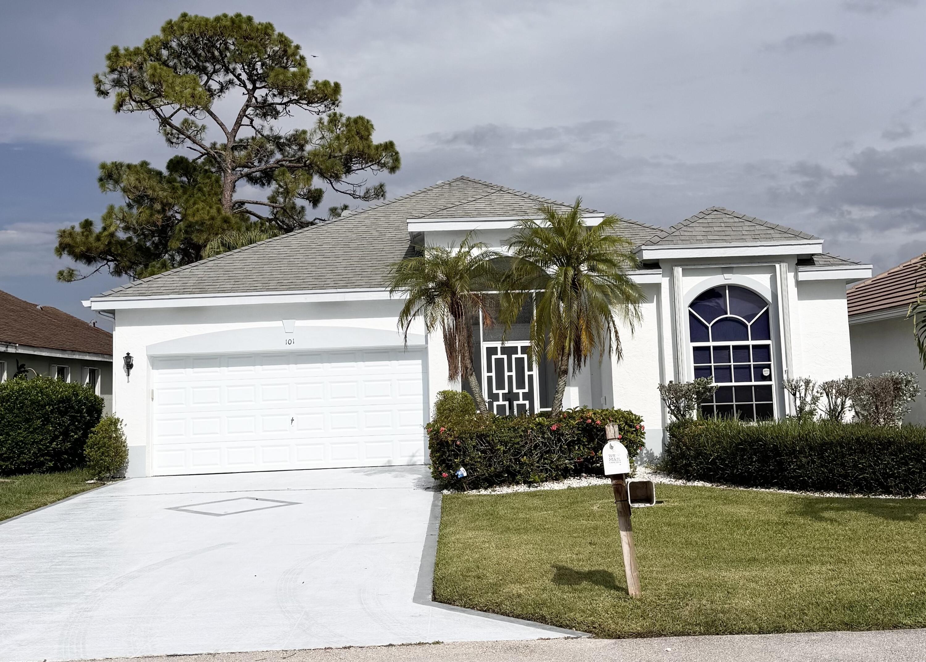 101 Meadowlands Drive