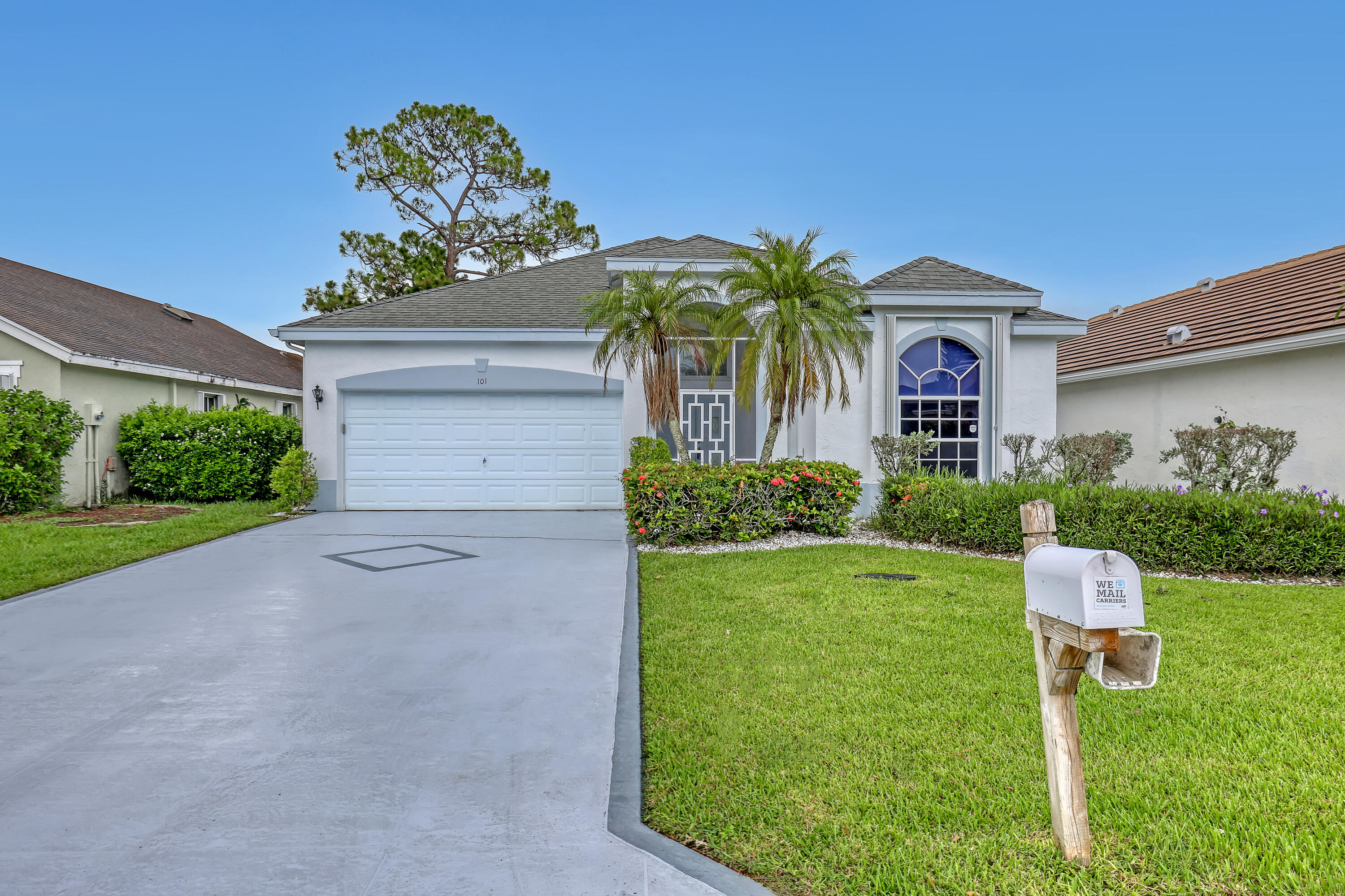 101 Meadowlands Drive