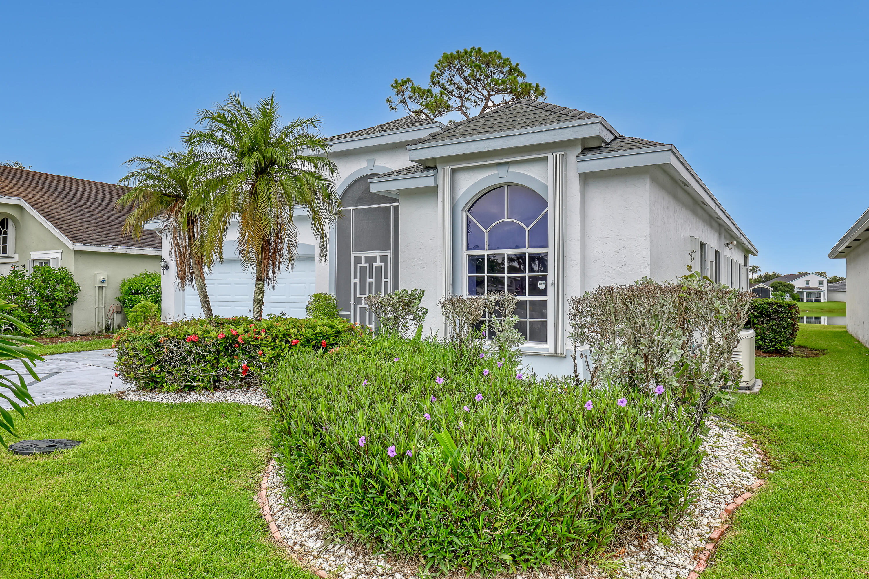 101 Meadowlands Drive