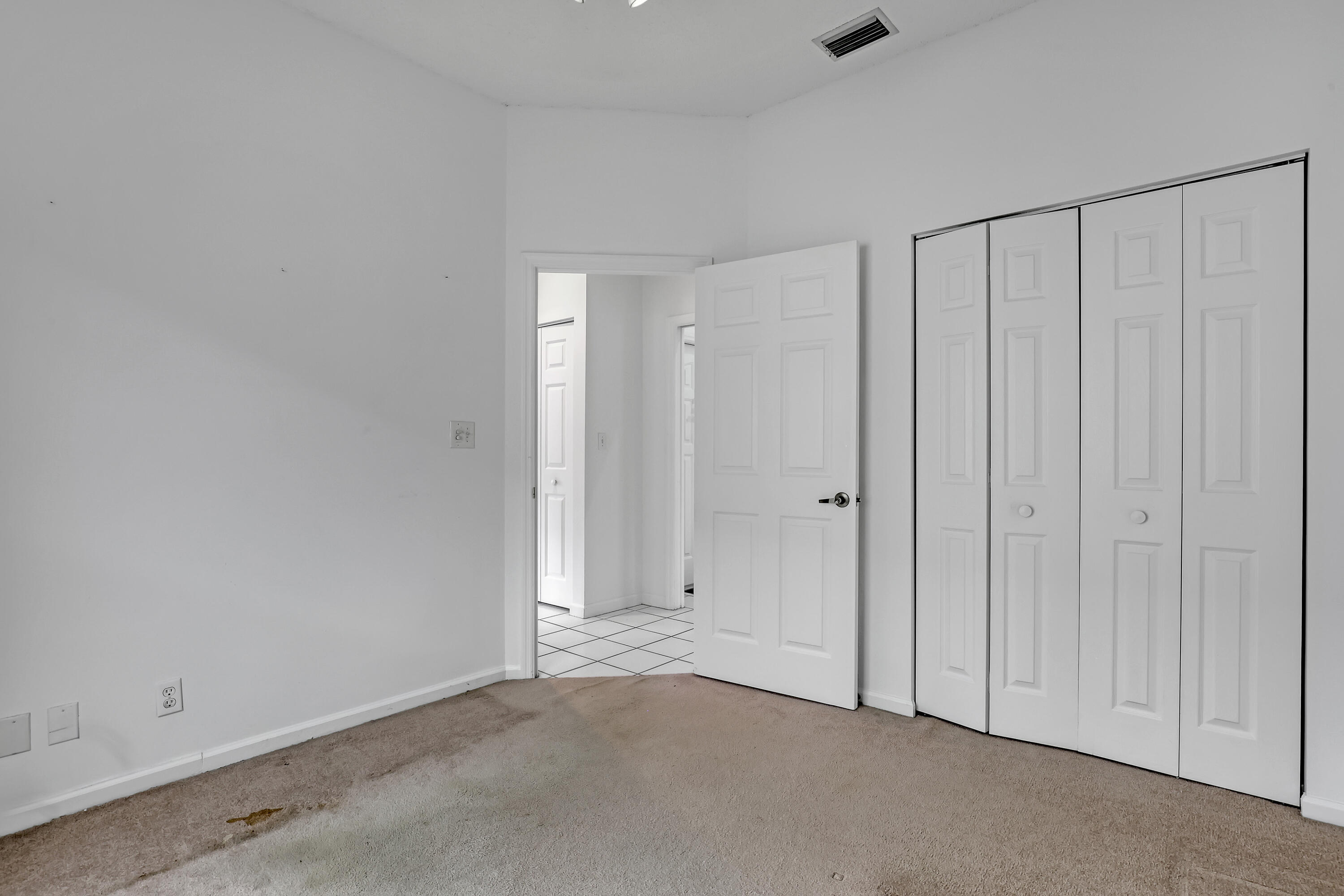 101 Meadowlands Drive