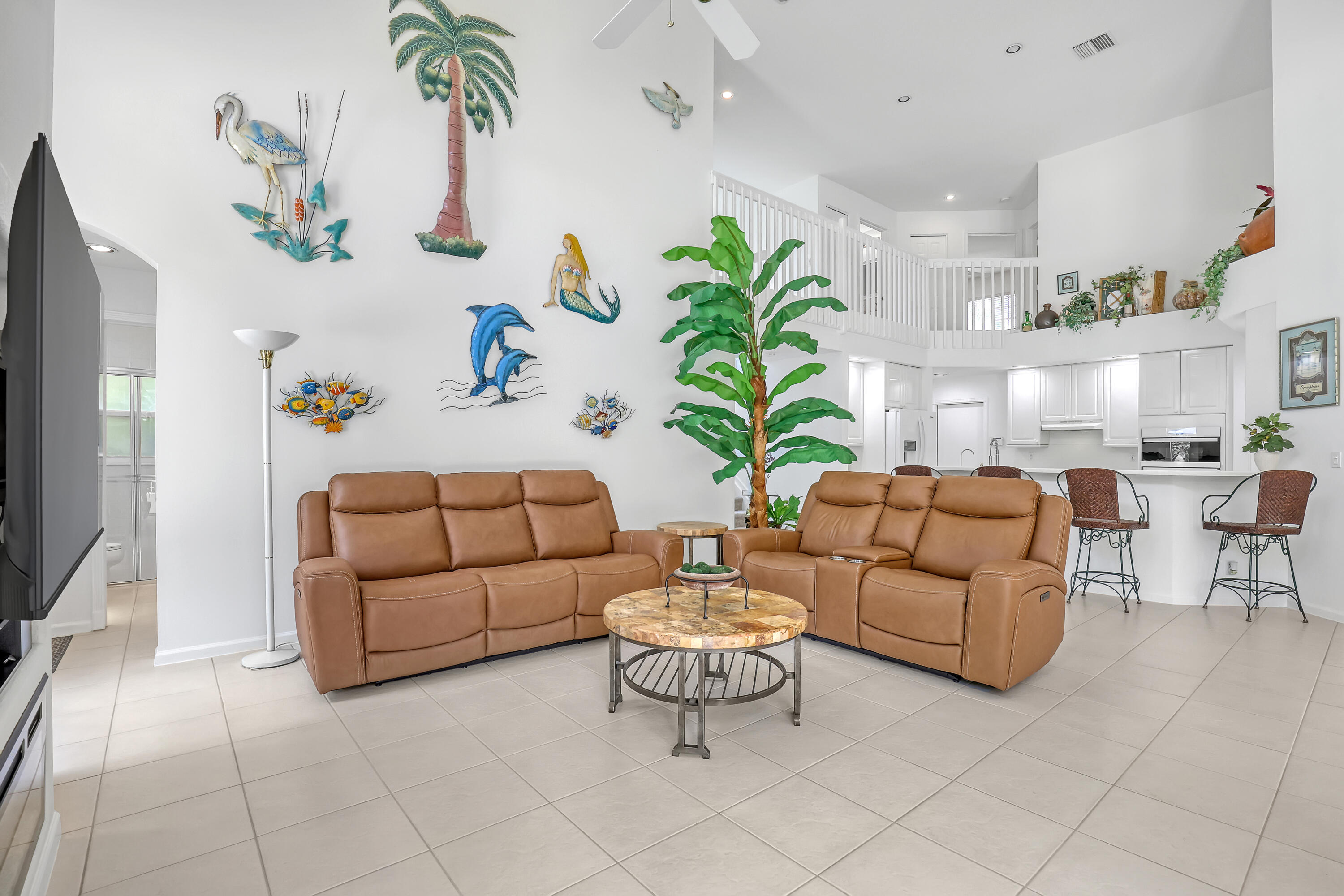 559 SW Squire Johns Lane