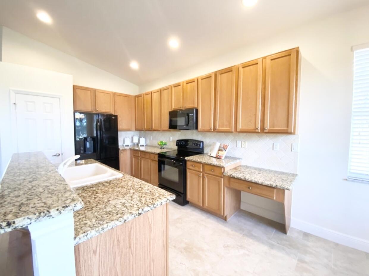 2097 WINGATE Bend