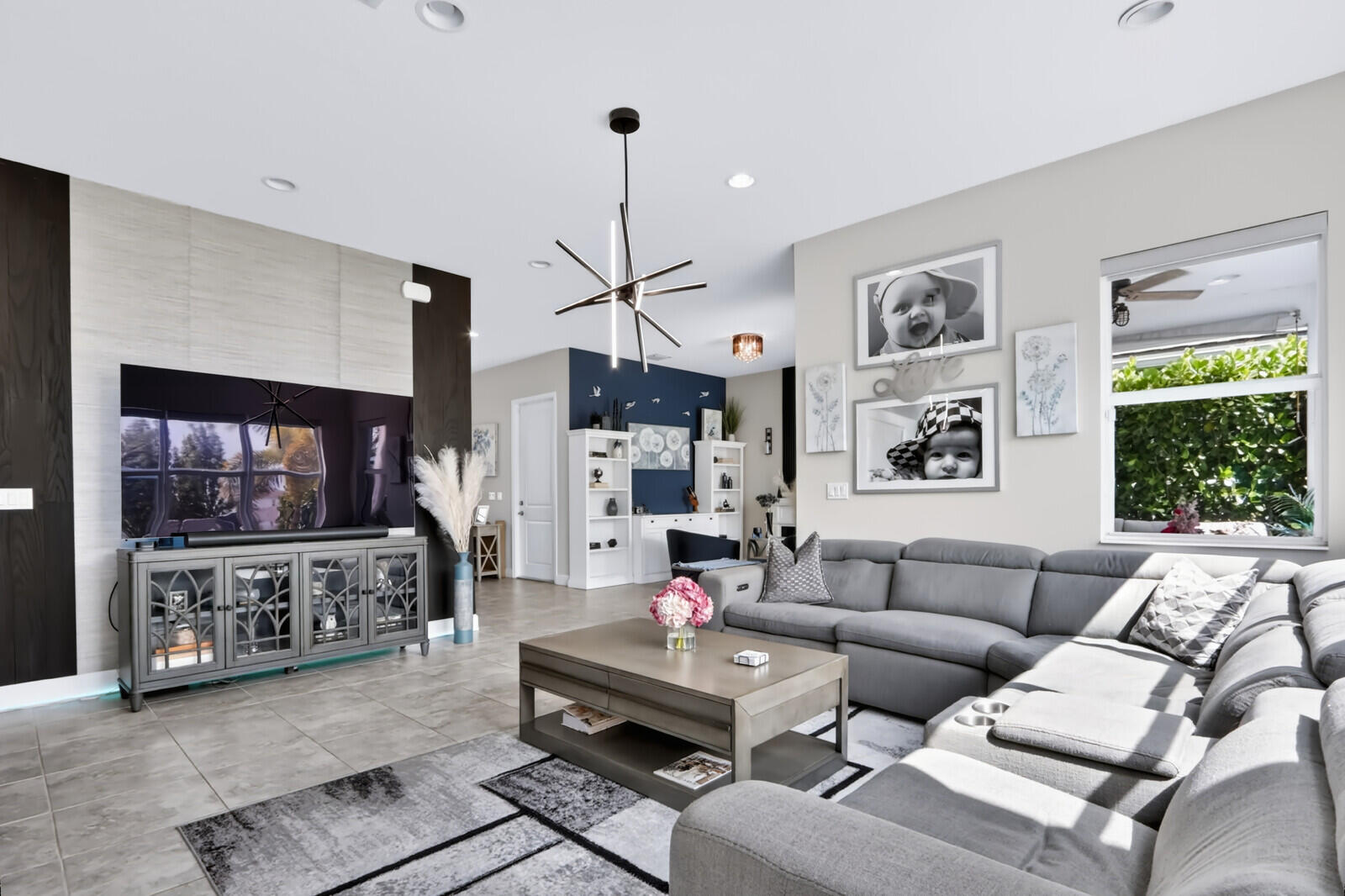 5541 MACOON Way