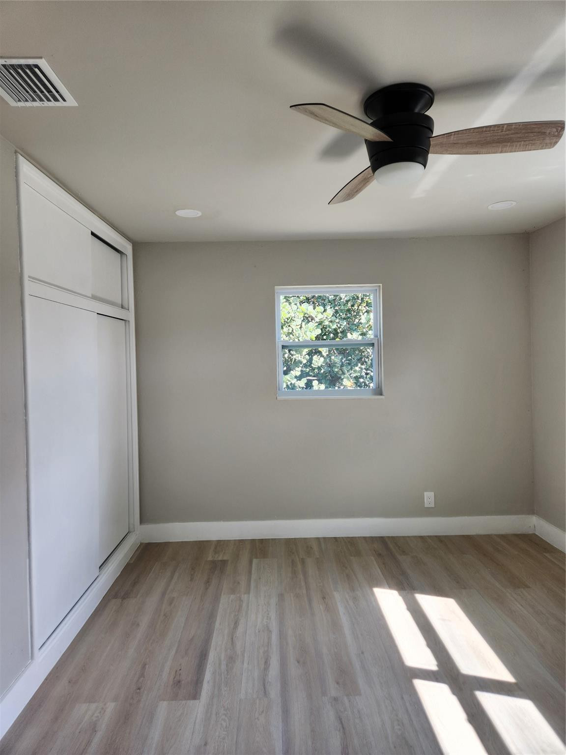 1440 SW 1st Ter