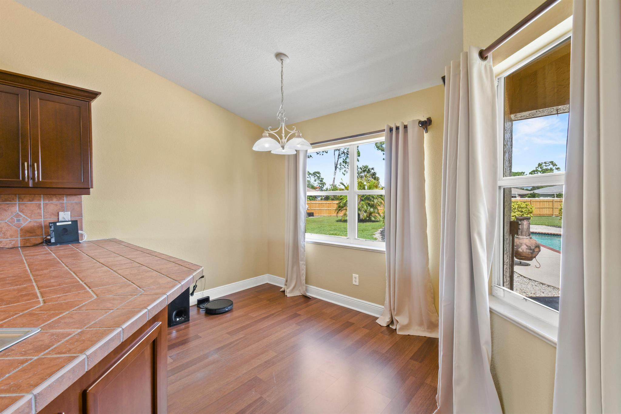 1661 SW Cefalu Circle