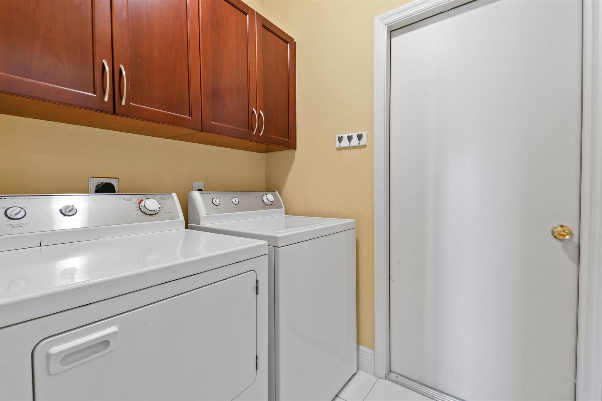 1661 SW Cefalu Circle