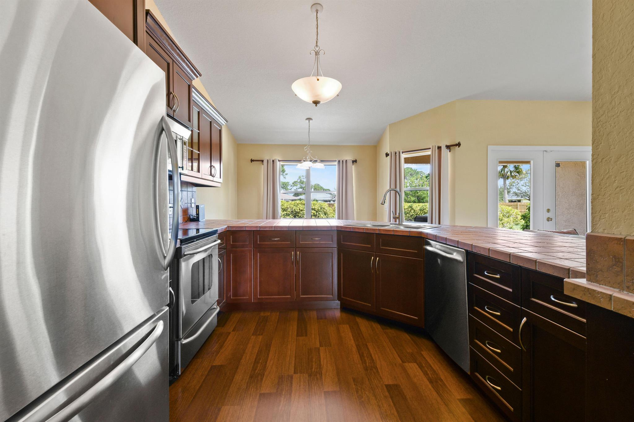 1661 SW Cefalu Circle