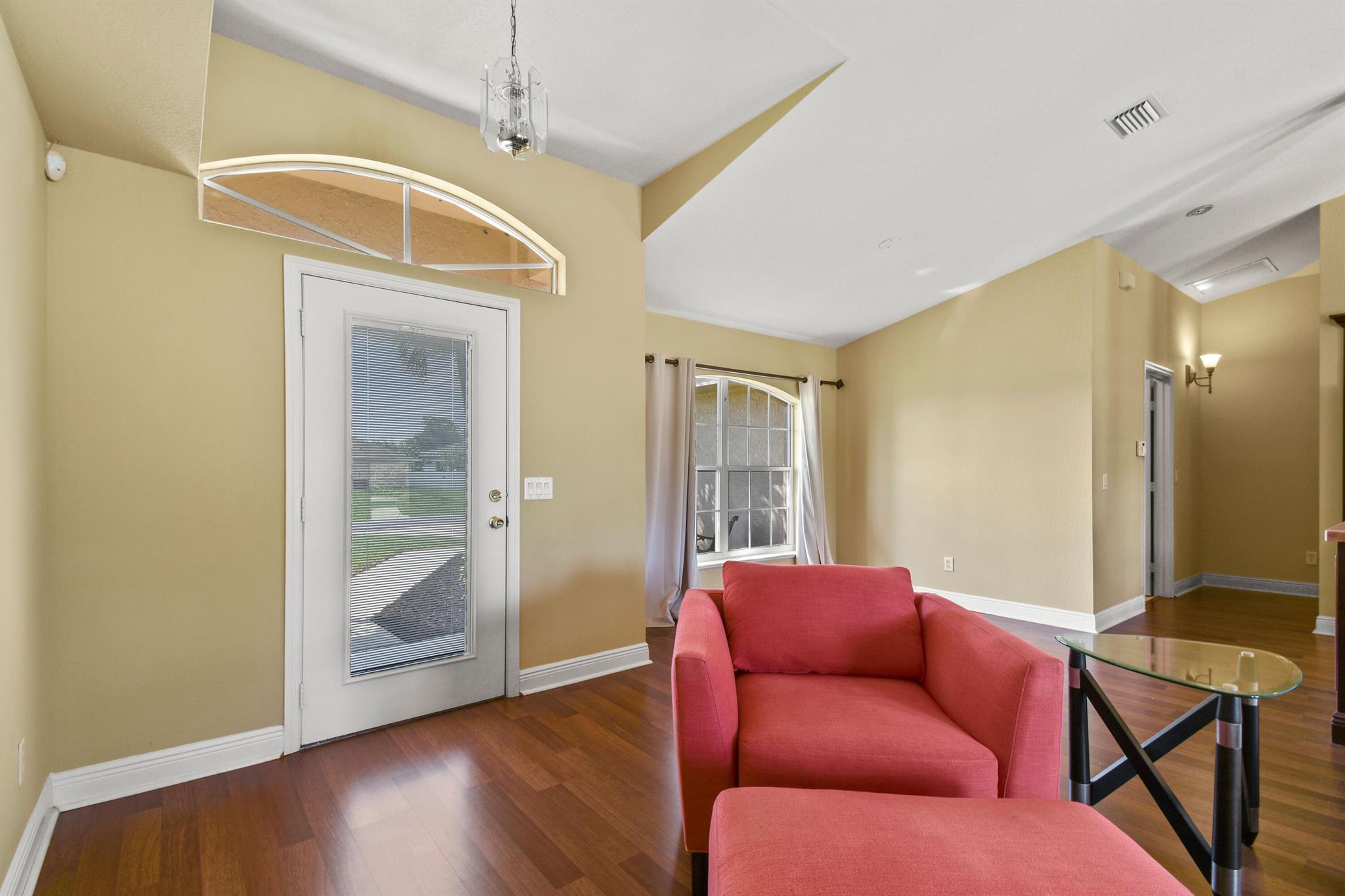 1661 SW Cefalu Circle