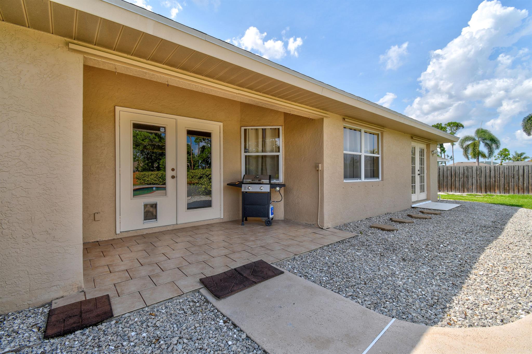 1661 SW Cefalu Circle