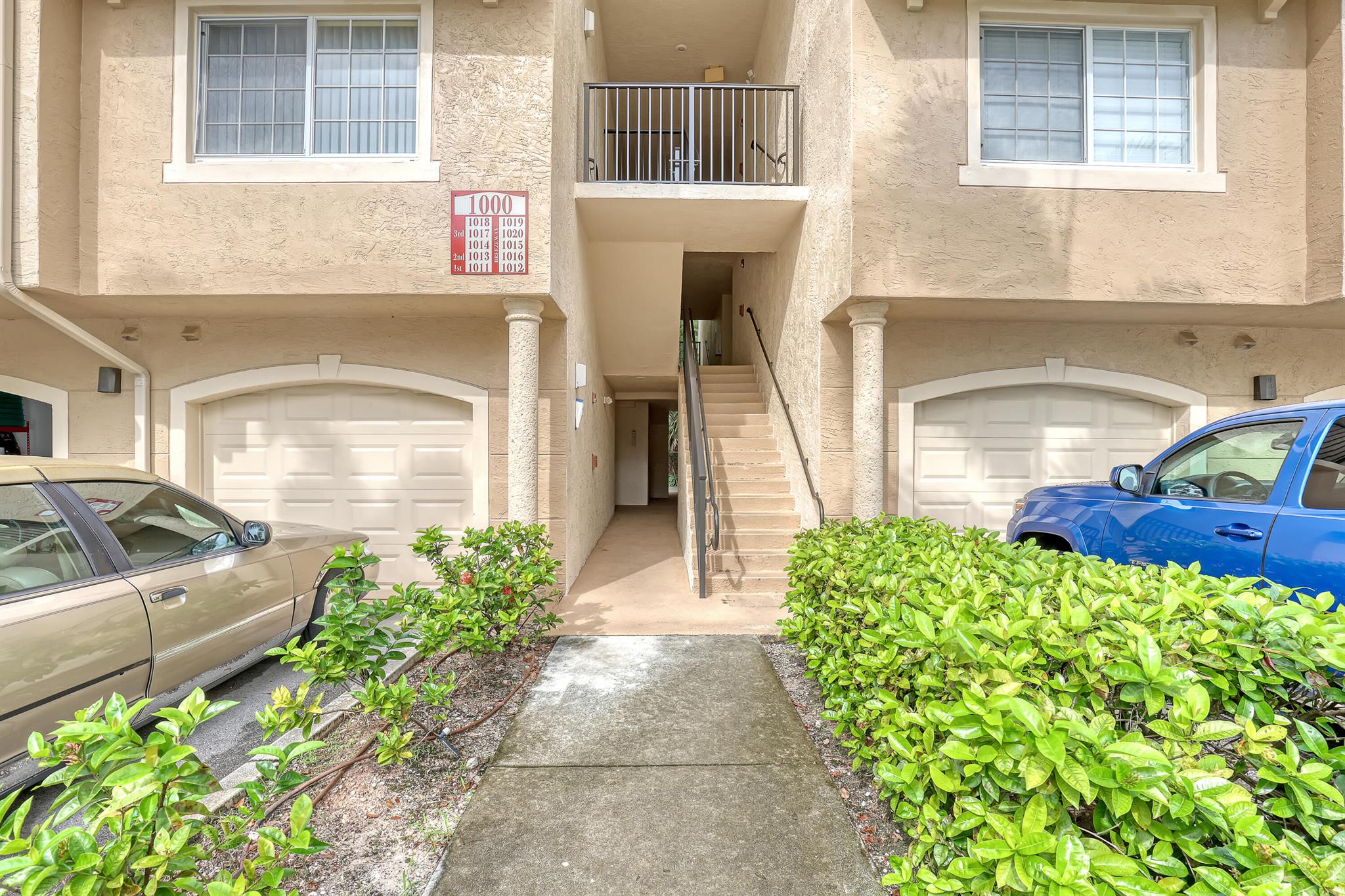 1000 Crestwood Court S Unit: 1019