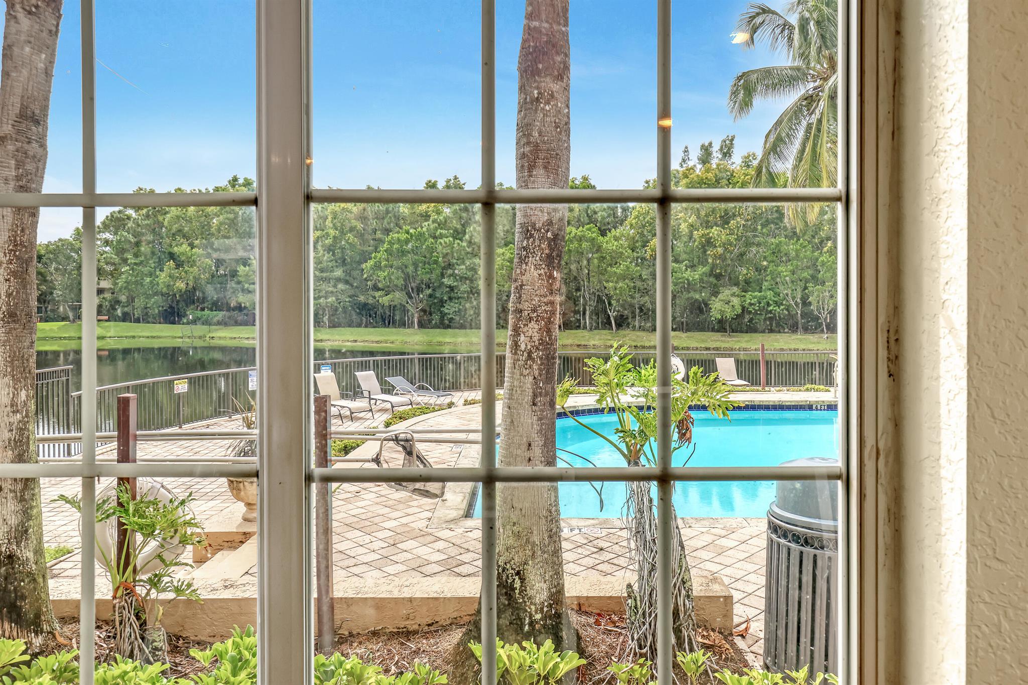 1000 Crestwood Court S Unit: 1019