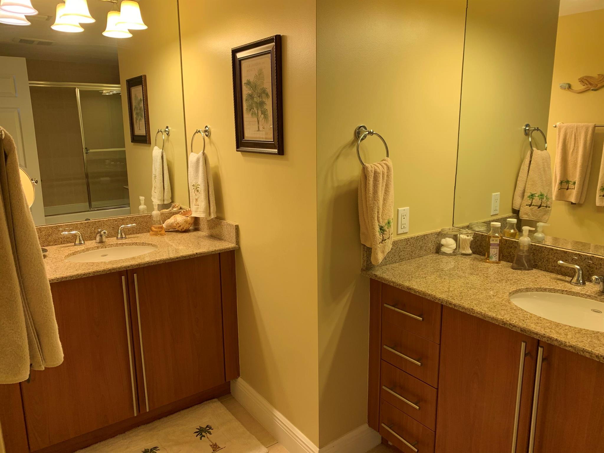 610 Clematis Street 814