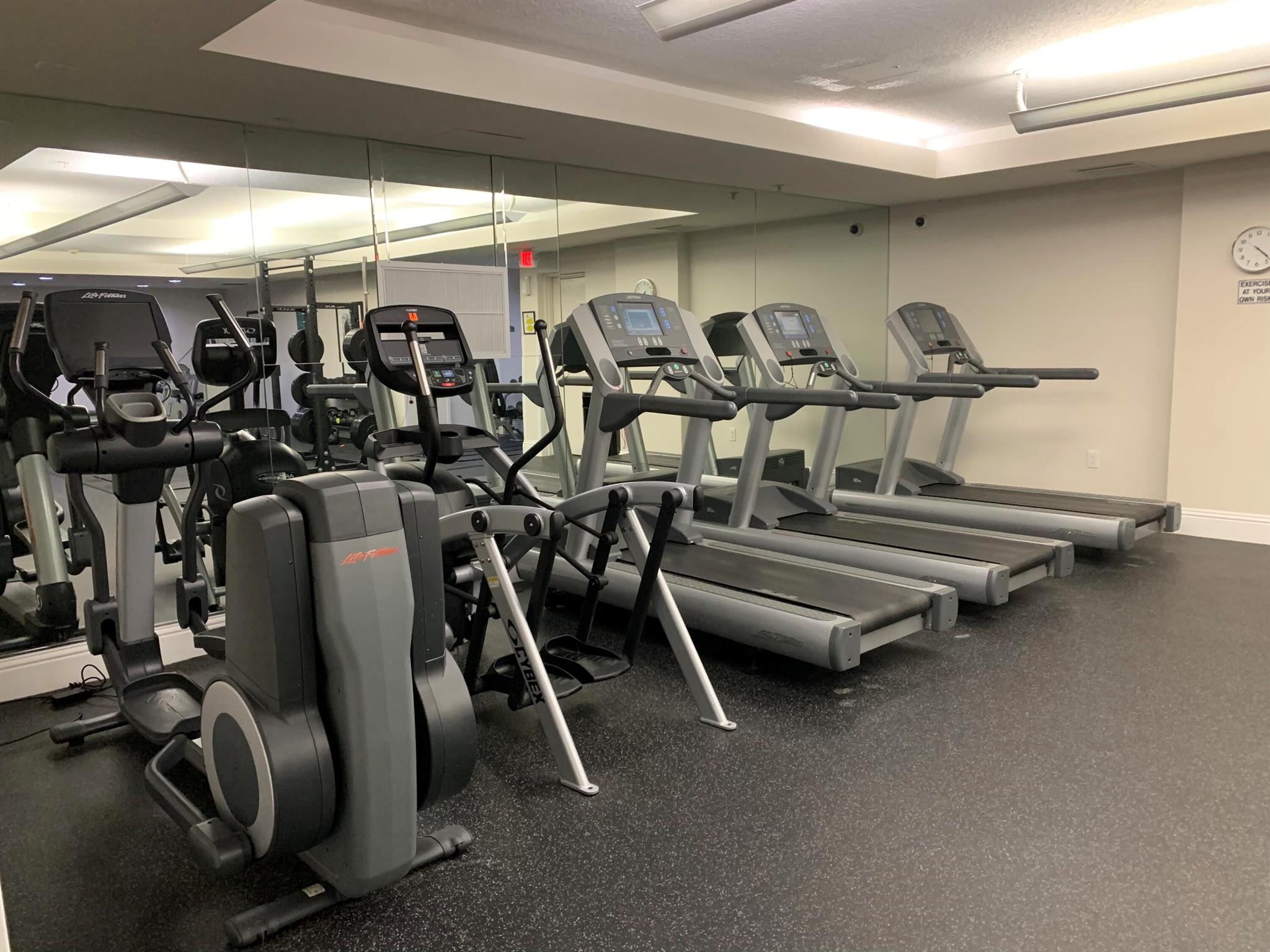 610 Clematis Street 814