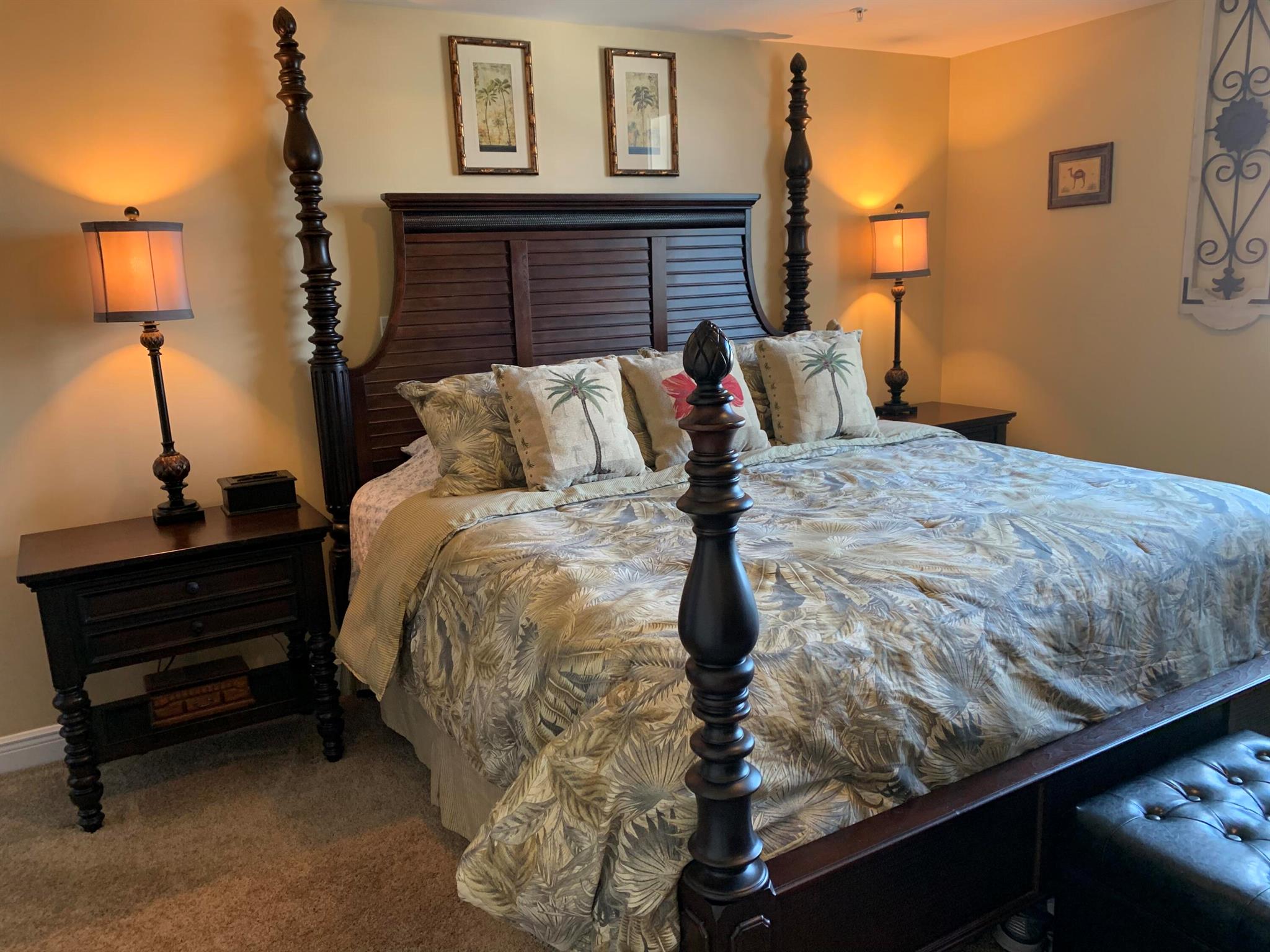 610 Clematis Street 814