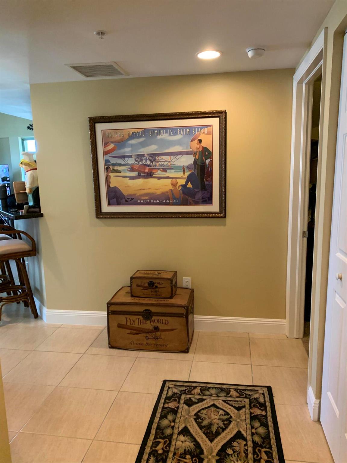 610 Clematis Street 814