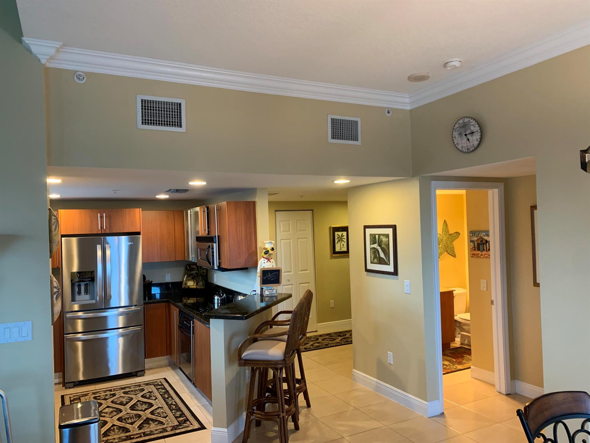 610 Clematis Street 814