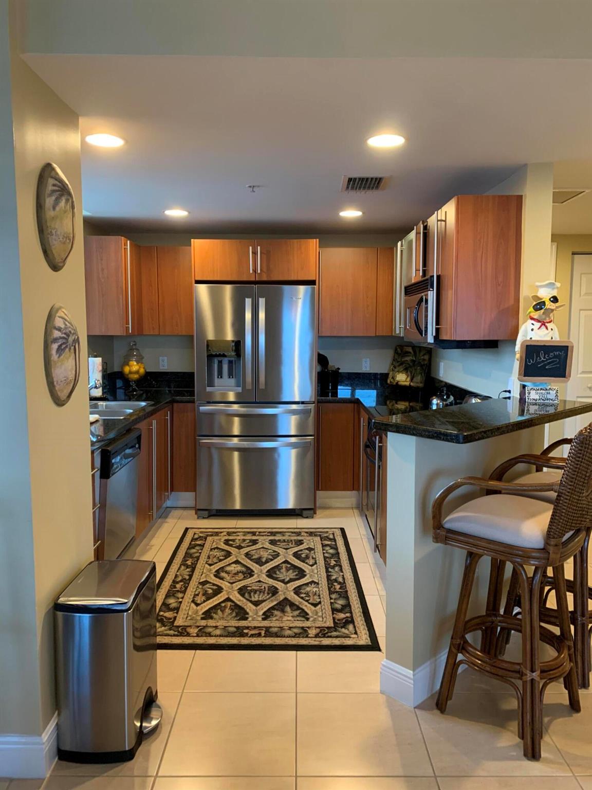 610 Clematis Street 814