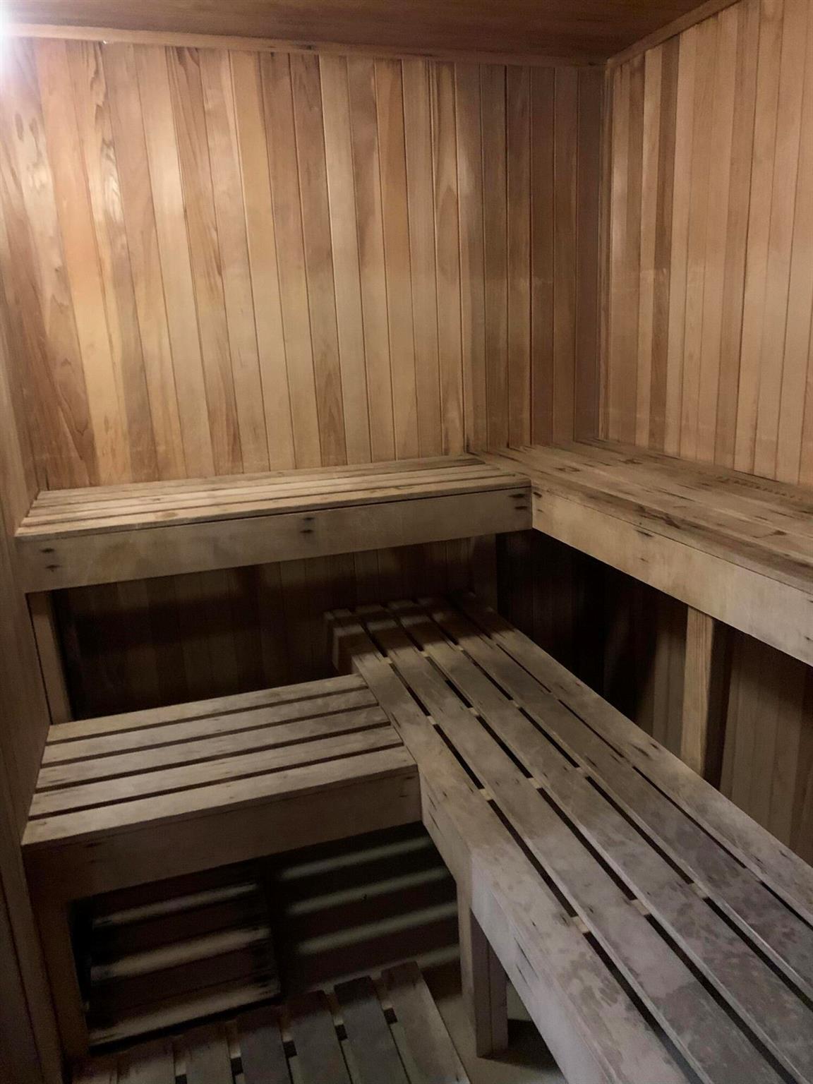 610 Clematis Street 814