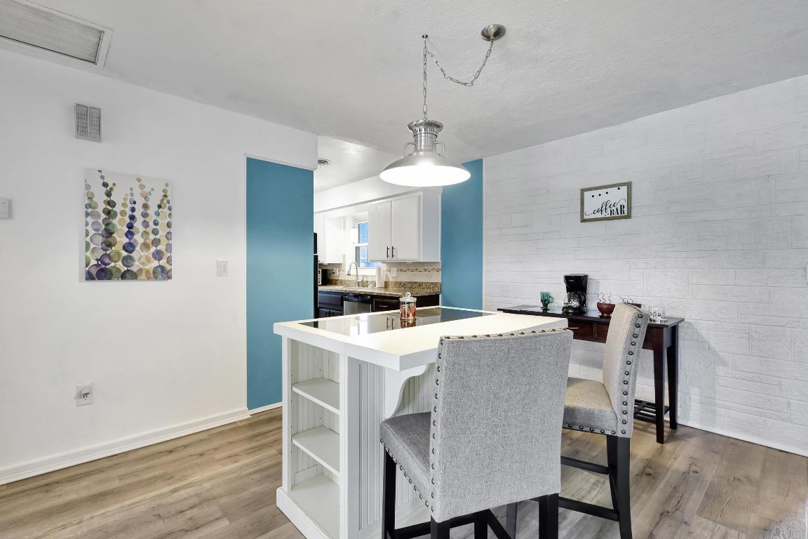 1236 Wynnewood Drive