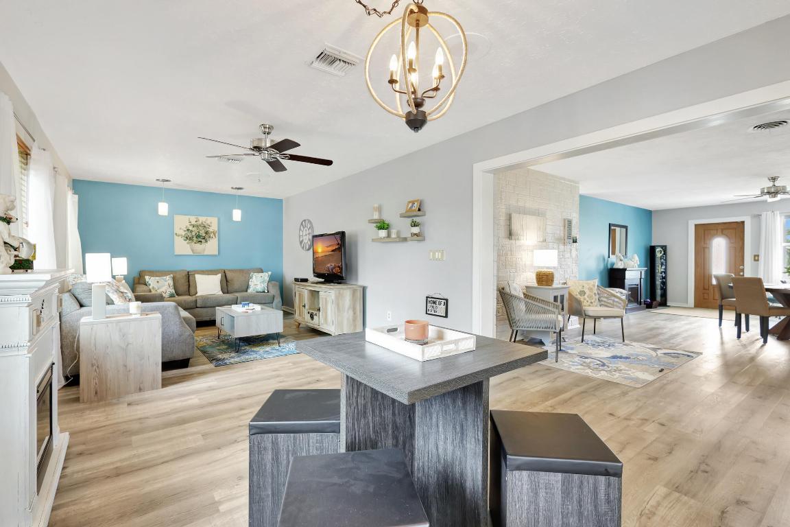 1236 Wynnewood Drive