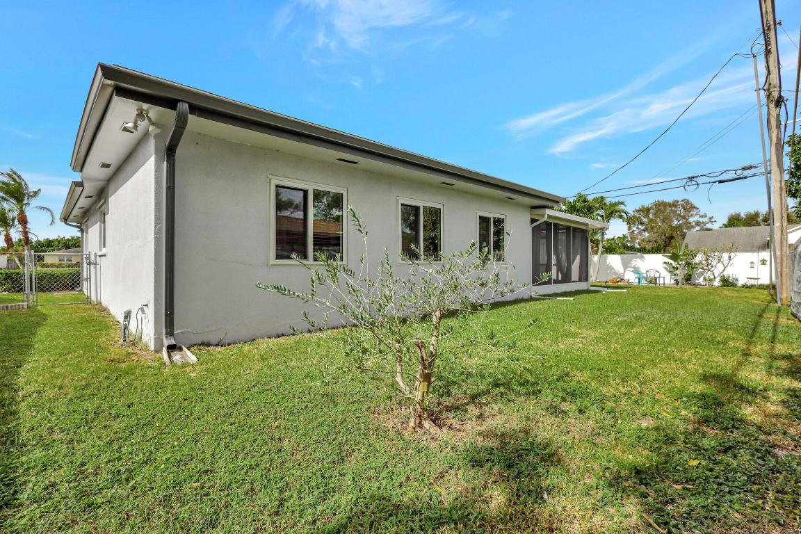 1236 Wynnewood Drive