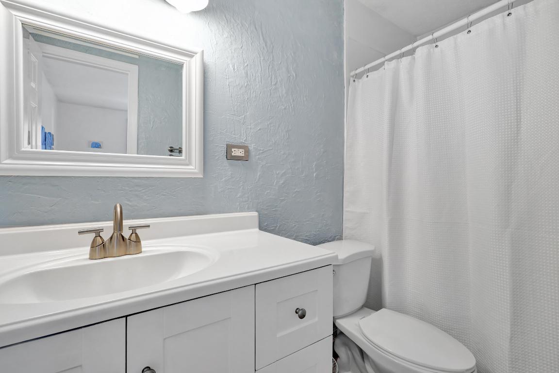 1236 Wynnewood Drive