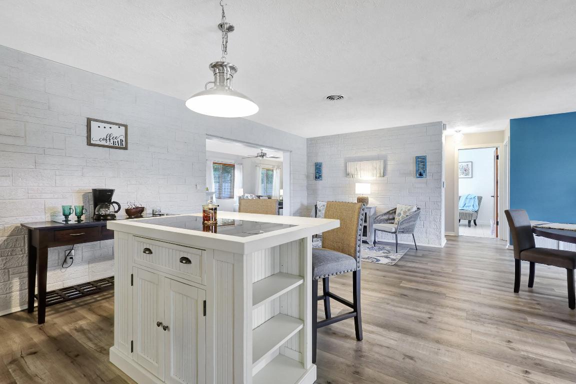 1236 Wynnewood Drive