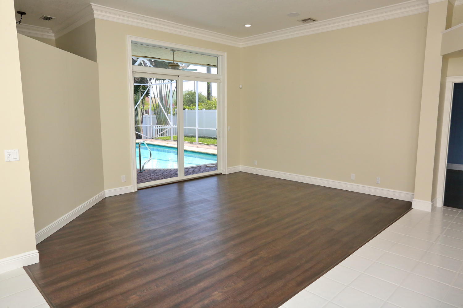 10297 Allamanda Boulevard