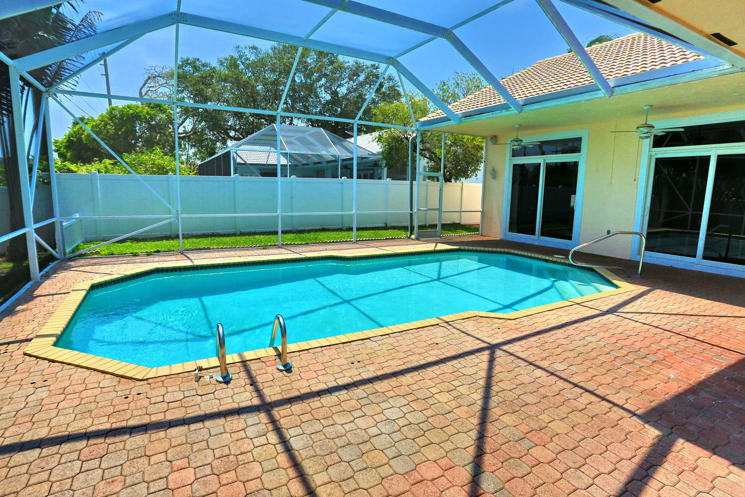 10297 Allamanda Boulevard