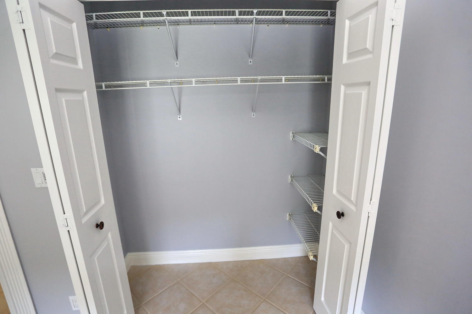 10297 Allamanda Boulevard