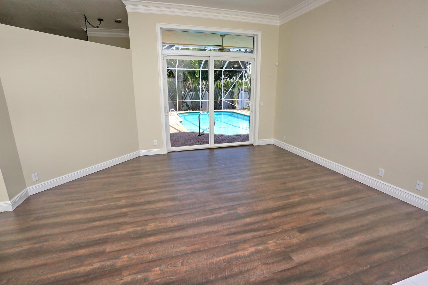 10297 Allamanda Boulevard