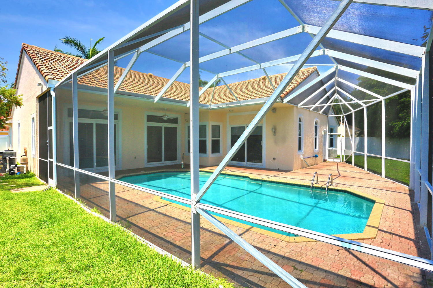 10297 Allamanda Boulevard