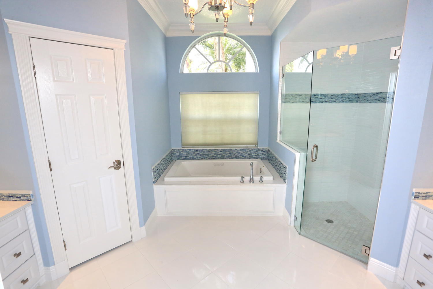 10297 Allamanda Boulevard