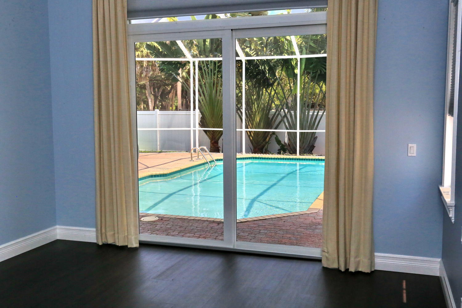 10297 Allamanda Boulevard