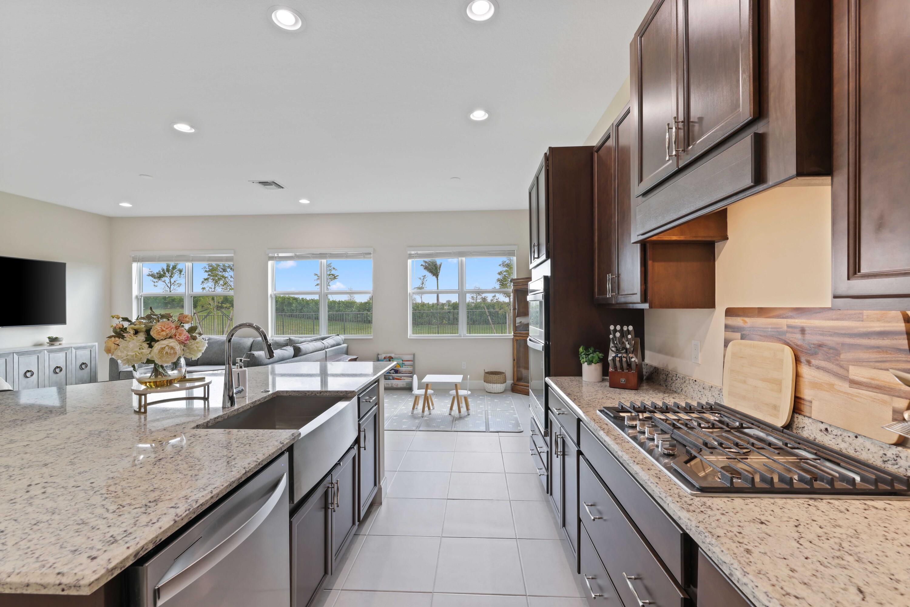 5320 Macoon Way