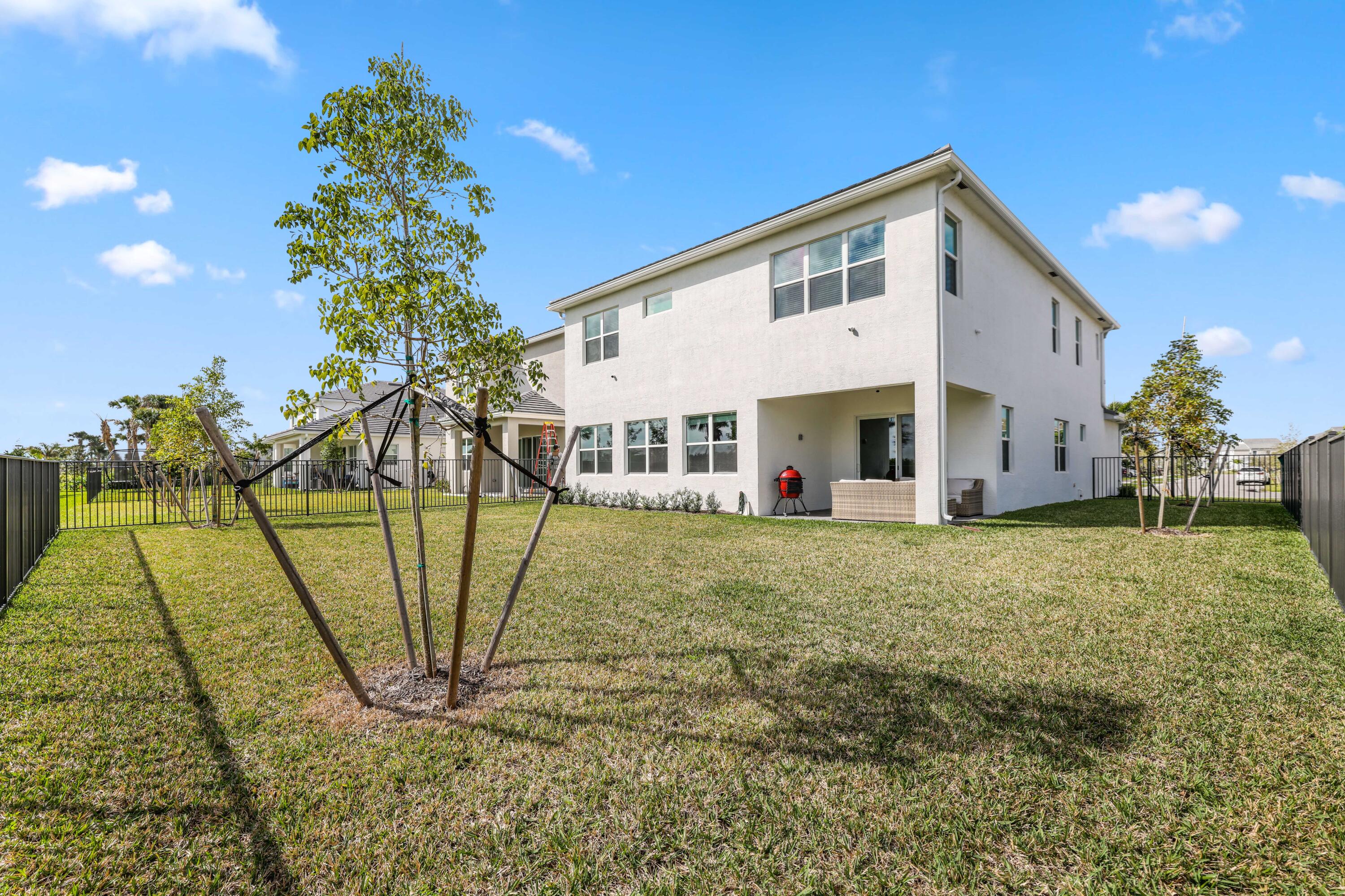 5320 Macoon Way