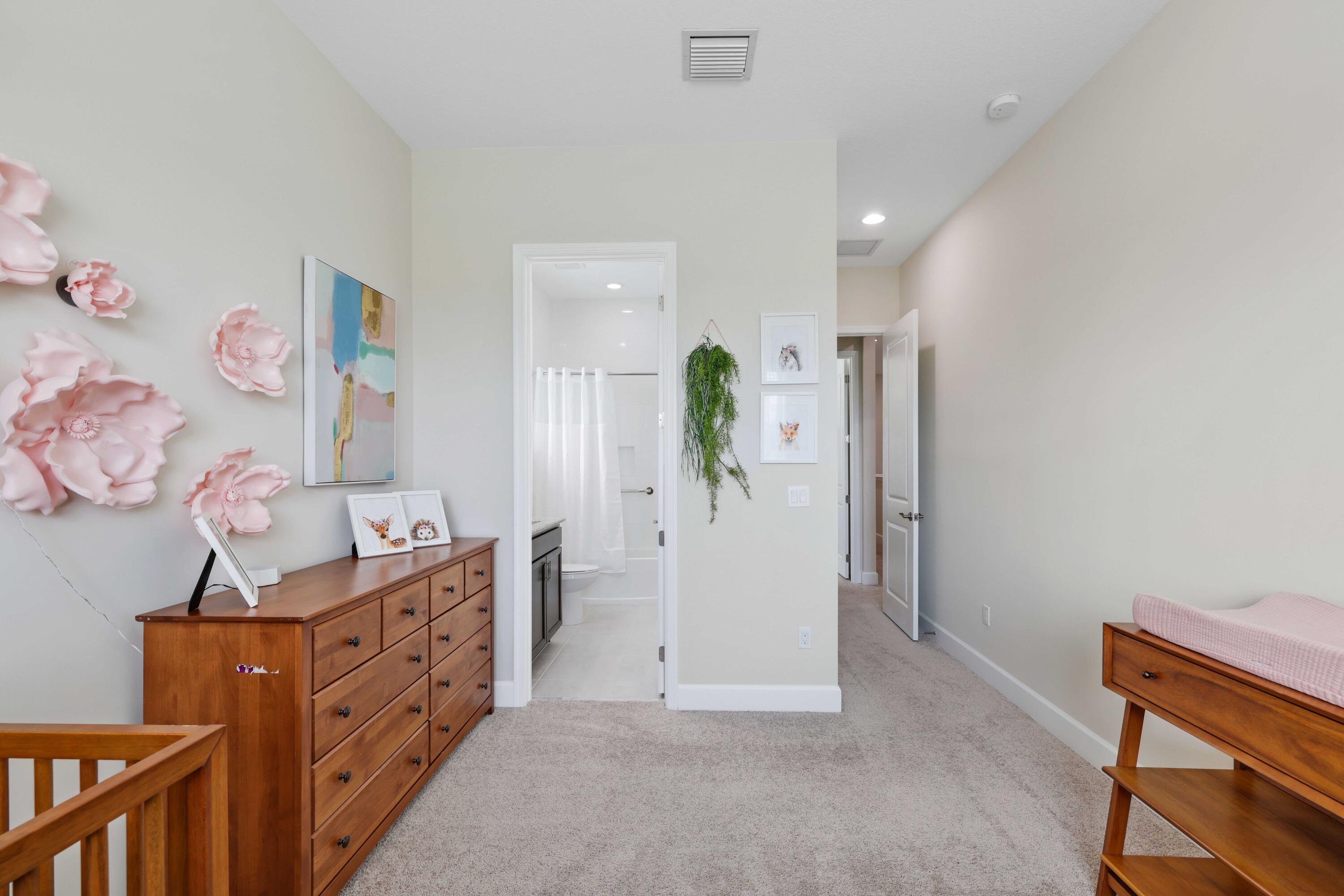 5320 Macoon Way