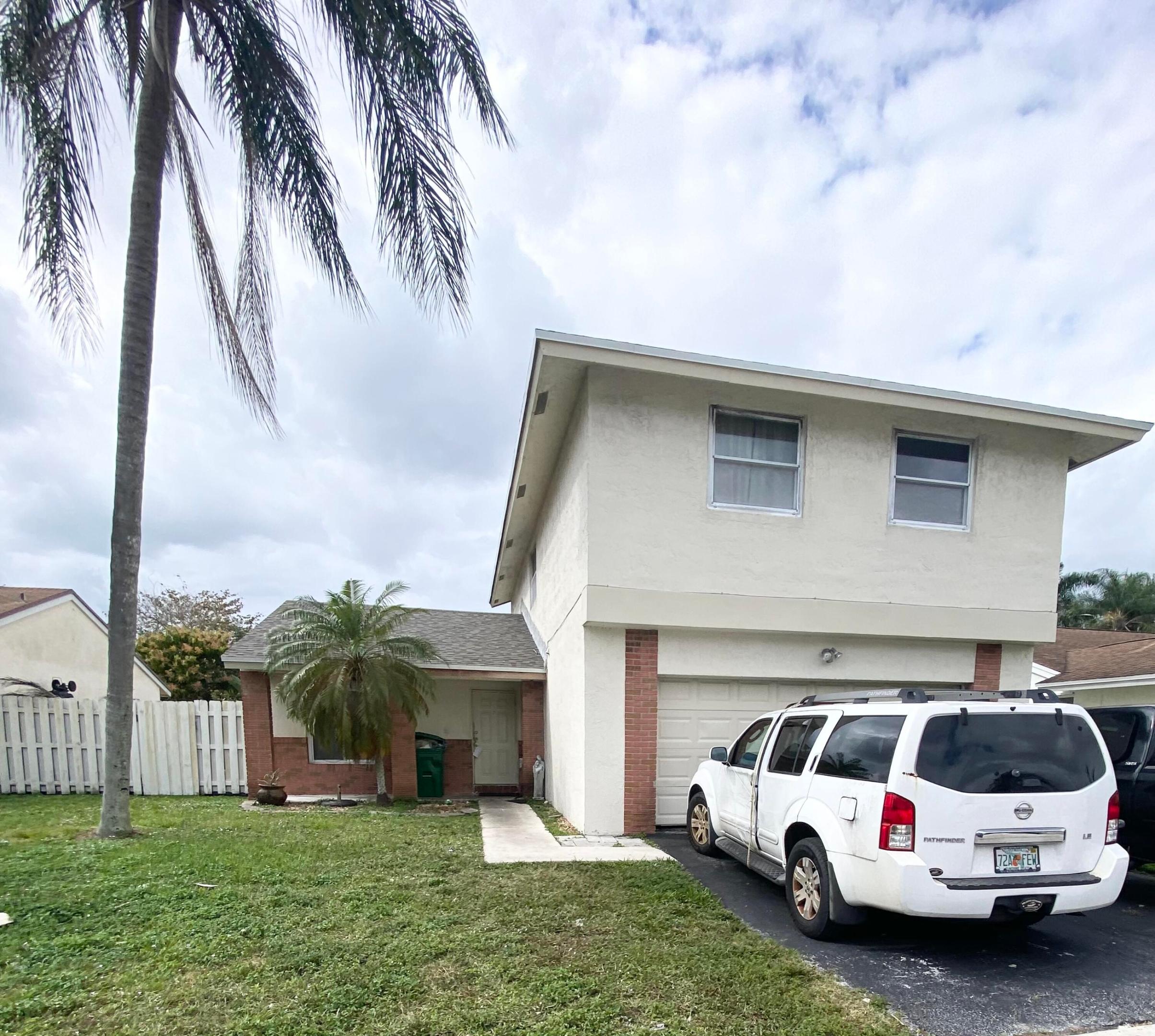 671 Thornridge Avenue