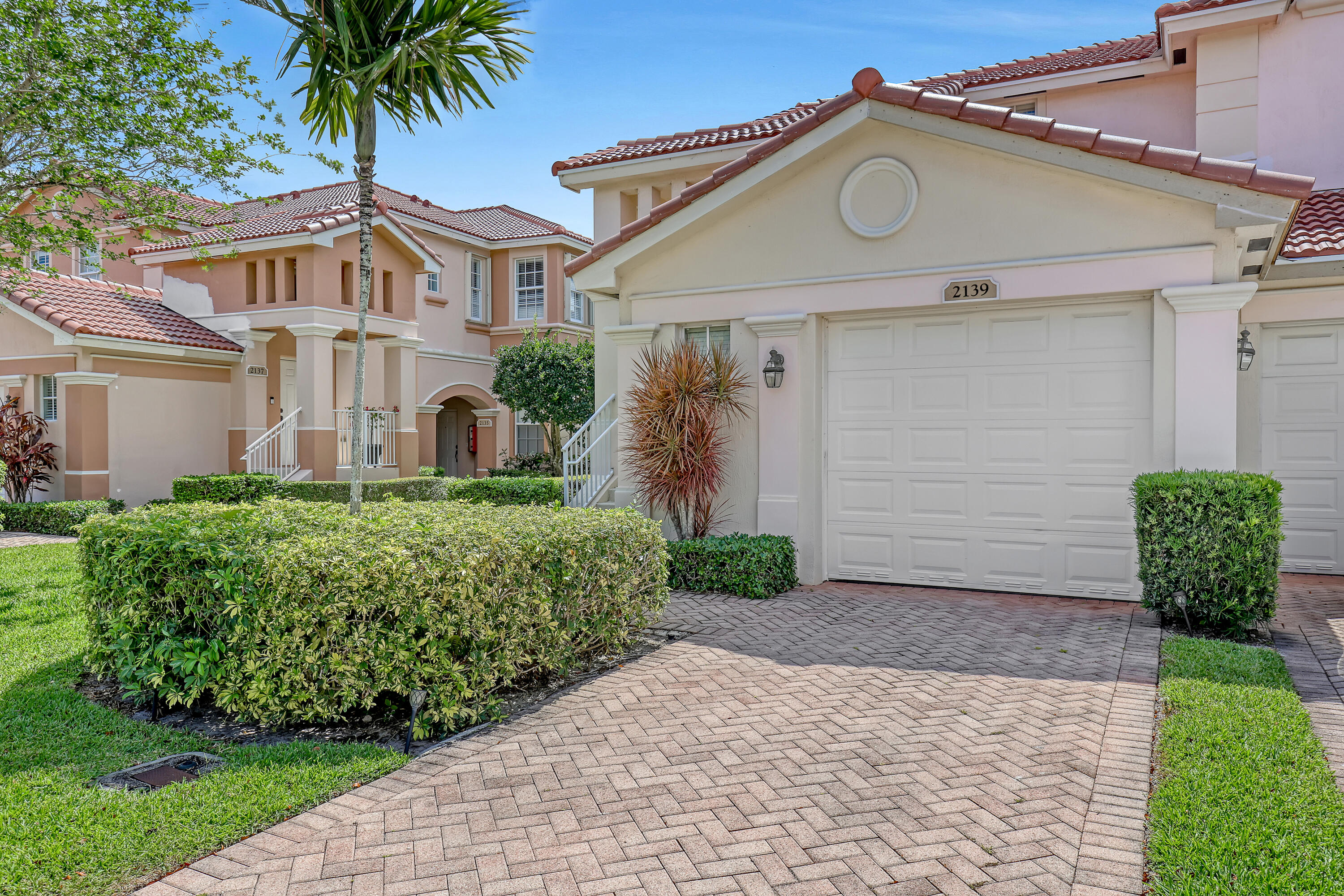 2139 Wingate Bend