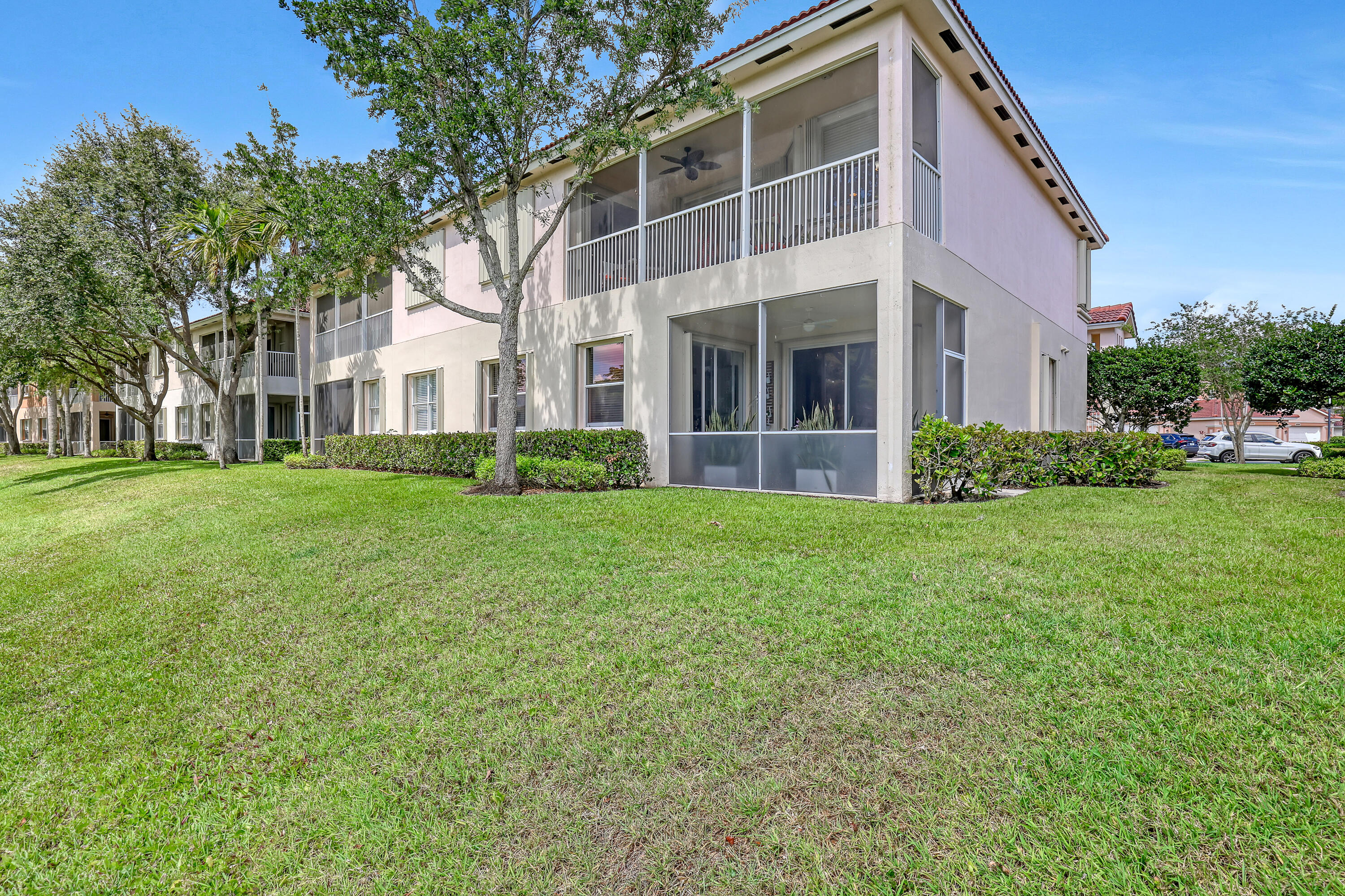 2139 Wingate Bend